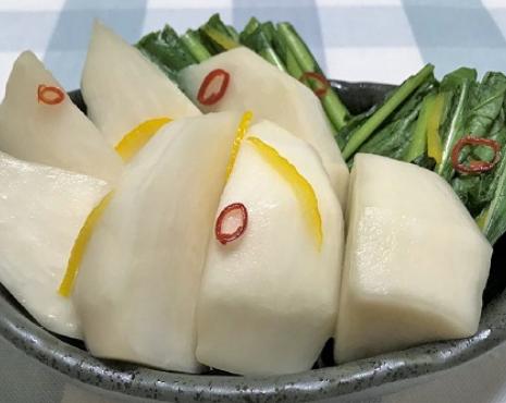 はくれいカブの浅漬け