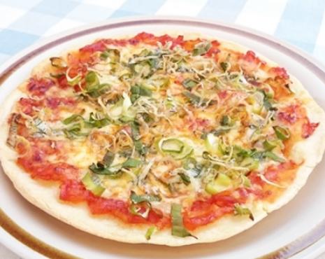 冬の宝山ネギとジャコのピザ